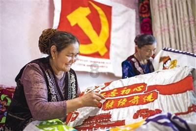 霸权将如何陨落?缓慢侵蚀,而后骤然崩塌